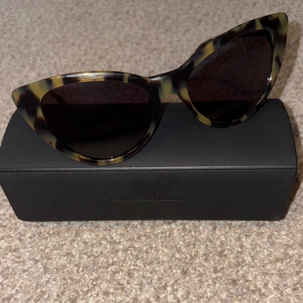 Banana Republic Brown Glasses Accessories